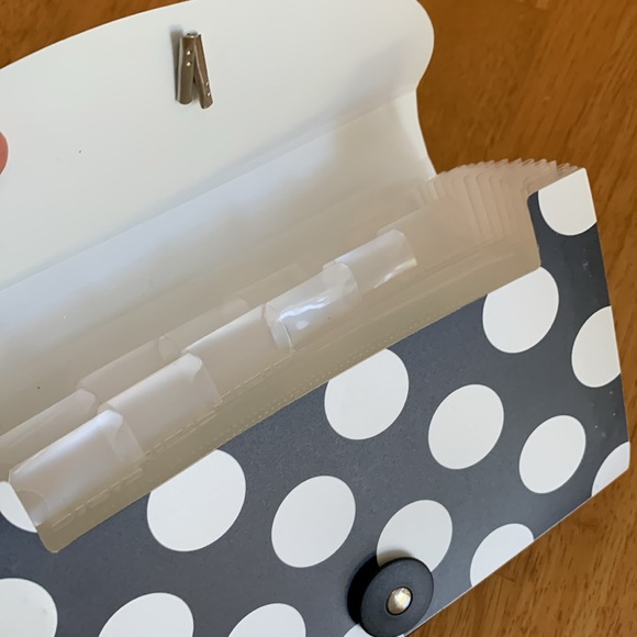 🛑🎁NWT Two Expandable File Folders 13 Pocket Coupon Notecards Organize BTS - Picture 10 of 11